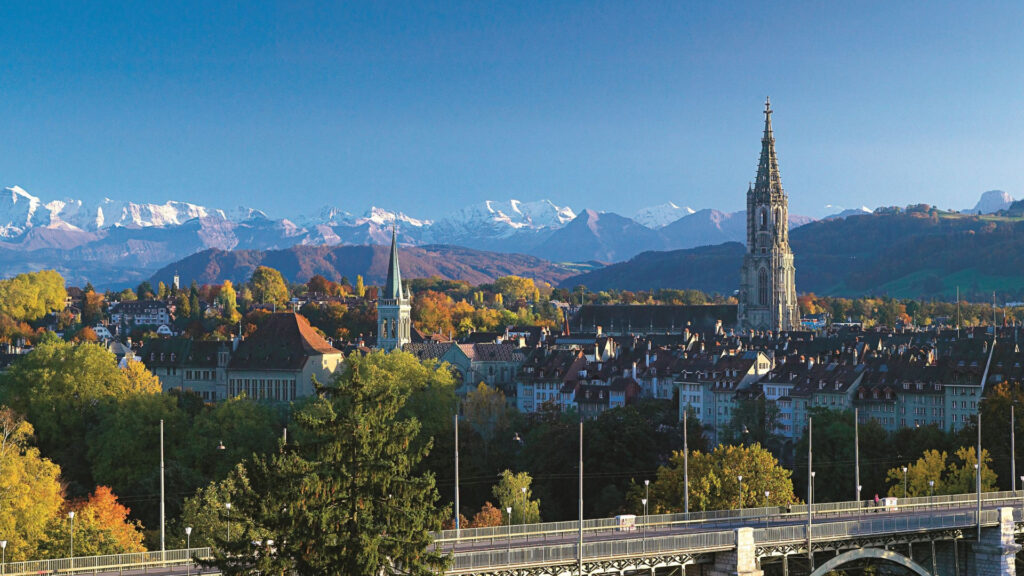 This image has an empty alt attribute; its file name is bern_city-centre_2-1024x576.jpg